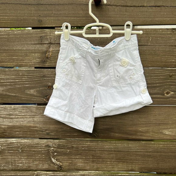 White convertible shorts - Picture 2 of 7